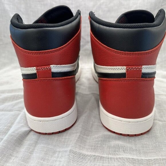 Air Jordan 4 Retro Midnight Navy - Picture 5 of 10